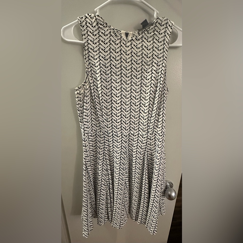 Armani Exchange black and white dress fully lined. Size 6. Worn a few times only
